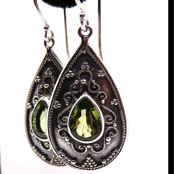 925 Sterling Silver Ornate Peridot Dangling Earrings, Bali Artisan Earrings - Picture 1 of 9